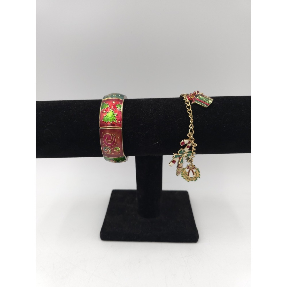 Lot Of 2 Gold Tone Christmas Bracelets Stretch Enamel And‎ Charm